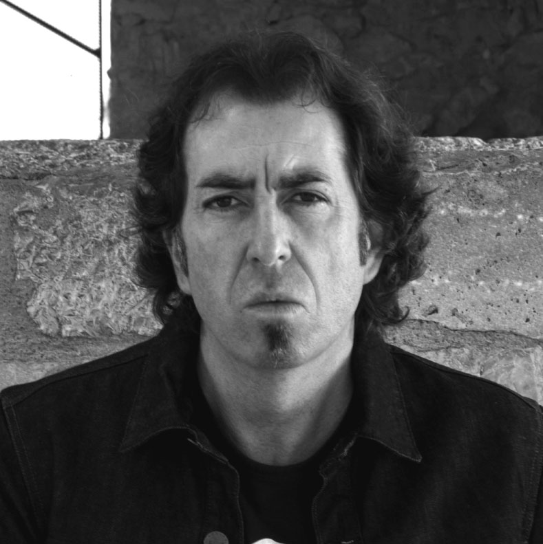 'Defensionari' i 'Ara que ja és fosc'