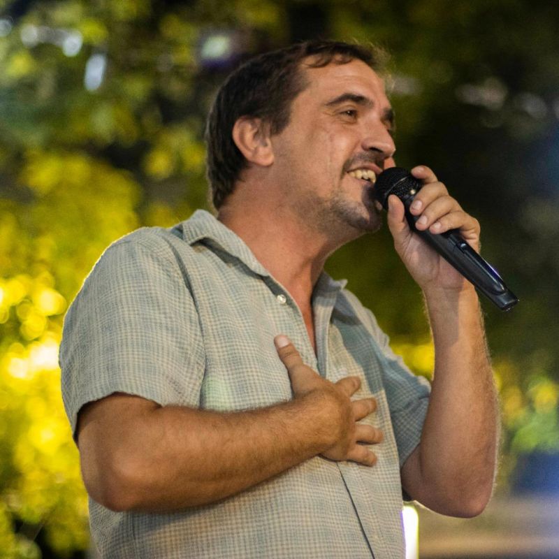 Tira'm un vers i et donaré la MÀR de gloses