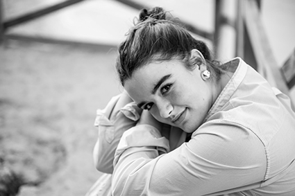 Claudia Torres PRESENTACIÓ DEL POEMARI "EQUIDISTANTES"