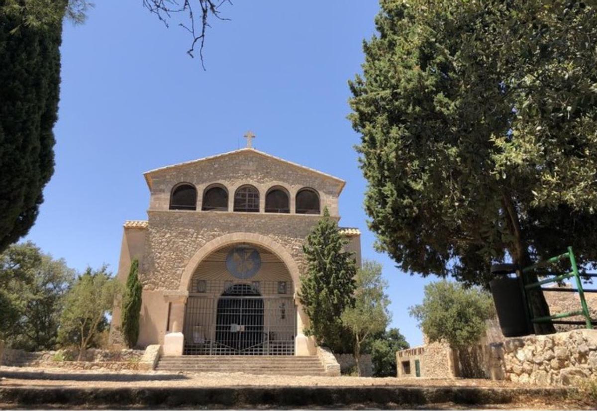 Sortida de senderisme al Puig de l’ermita de Santa Llúcia.